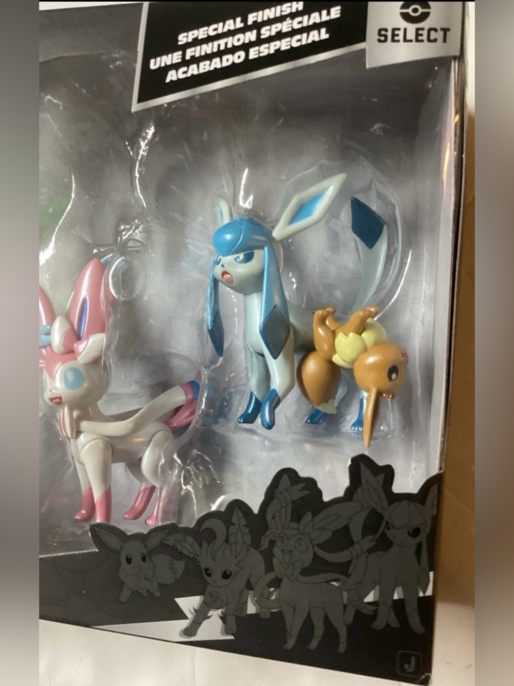 Pokémon Select Evolution Multipack Action Figures - Picture 4 of 8